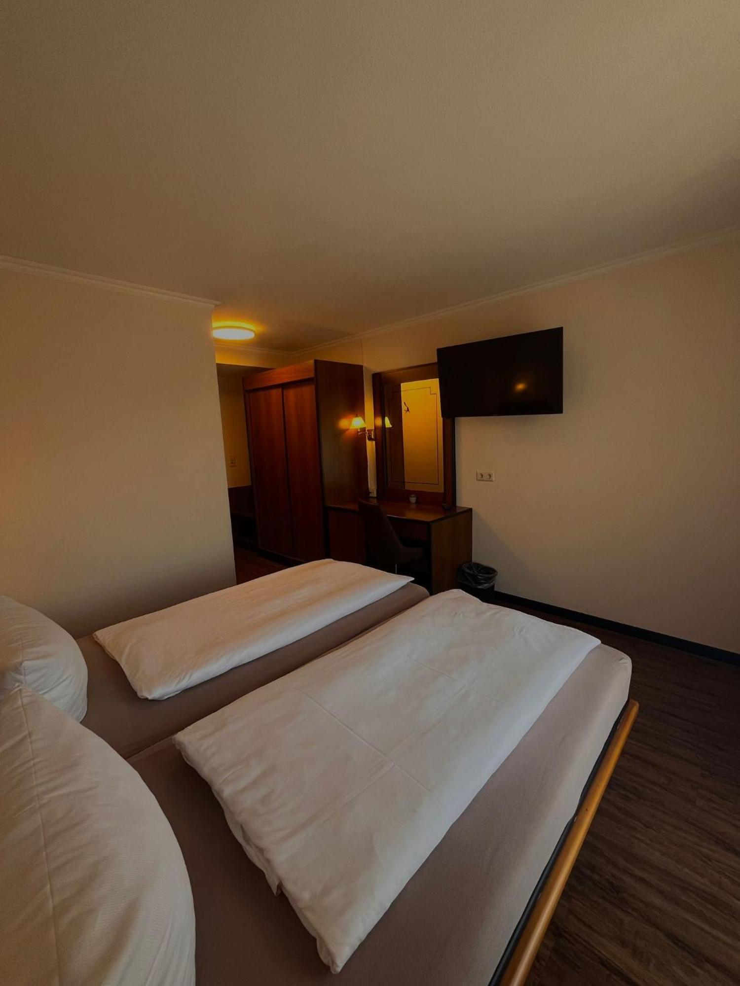 Hotel Rebstock Rust Ngoại thất bức ảnh